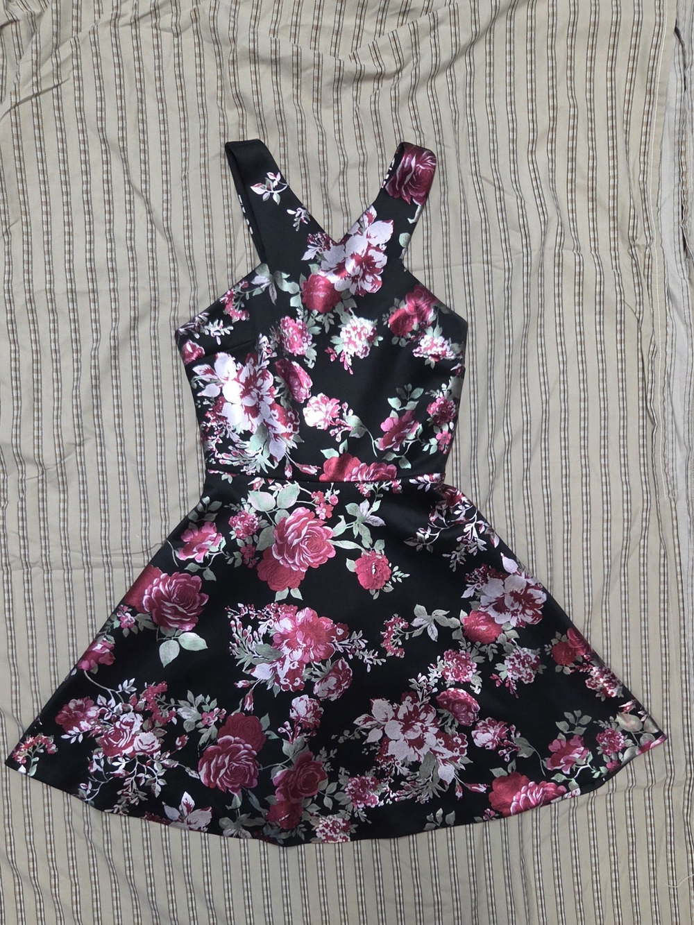 AQUA Metallic Floral Mini Dress XS